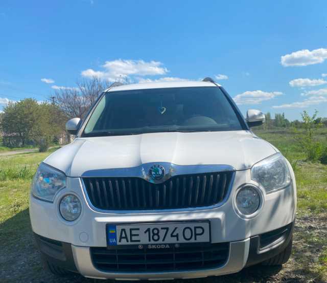Продаж авто Skoda Yeti 2011 р. Бензин  ціна $ 10000 у м. Новомосковськ
