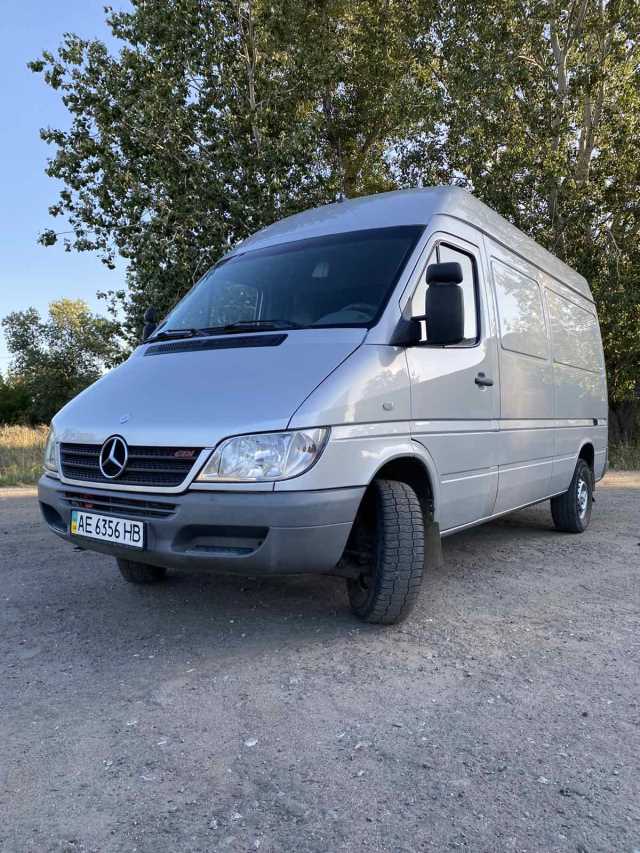 Mercedes-Benz Sprinter 313