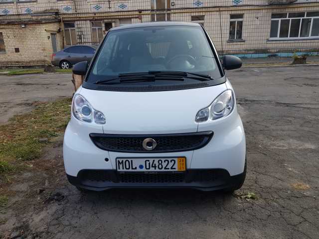 Продаж авто Smart Fortwo 2014 р. Бензин  ціна $ 6800 у м. Київ