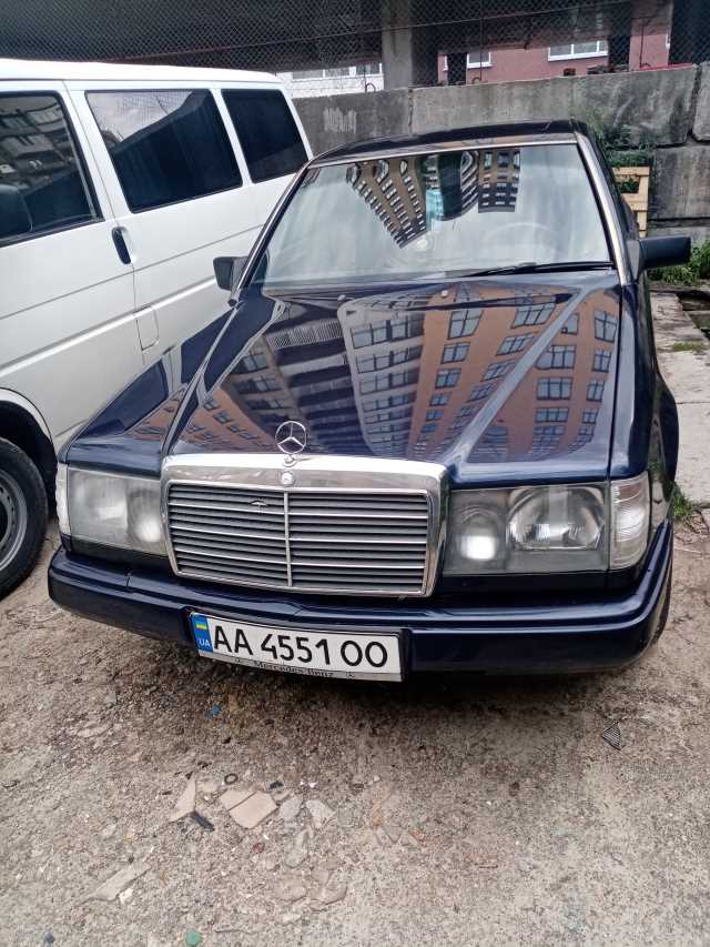 Продаж авто Mercedes-Benz W124 1987 р. Дизель  ціна $ 3000 у м. Київ