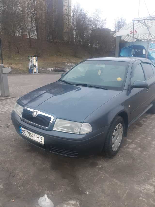 Продаж авто Skoda Octavia 2006 р. Газ/Бензин  ціна $ 5800 у м. Львів