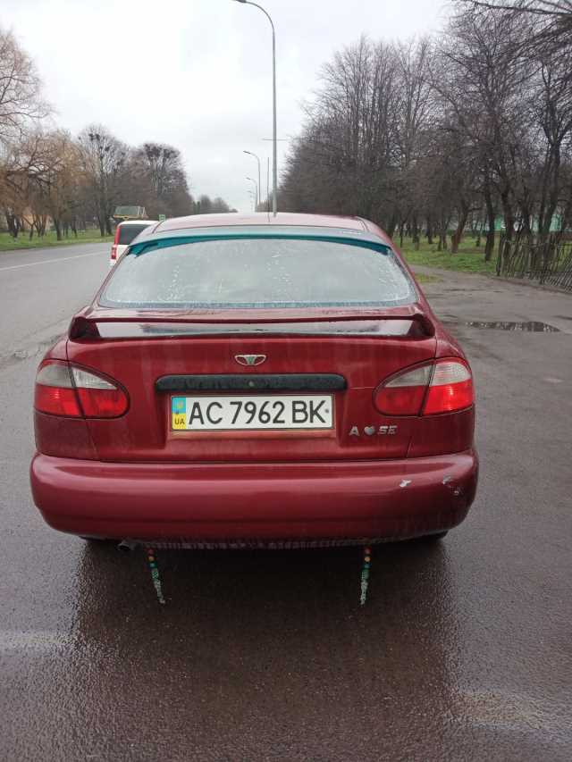 Продаж авто Daewoo Lanos 2003 р. Газ/Бензин  ціна $ 2300 у м. Володимир-Волинський
