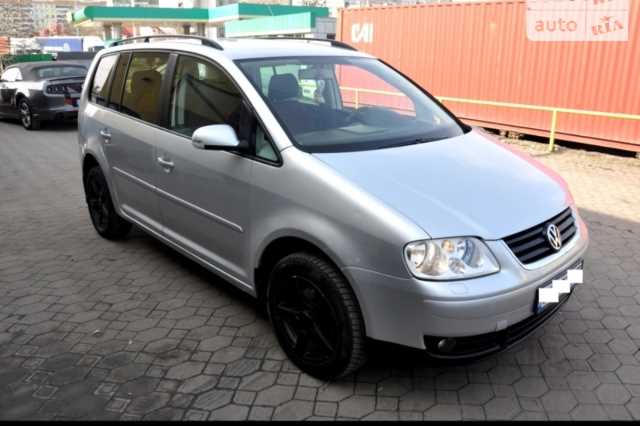 Продаж авто Volkswagen Touran 2007 р. Дизель  ціна $ 6299 у м. Львів