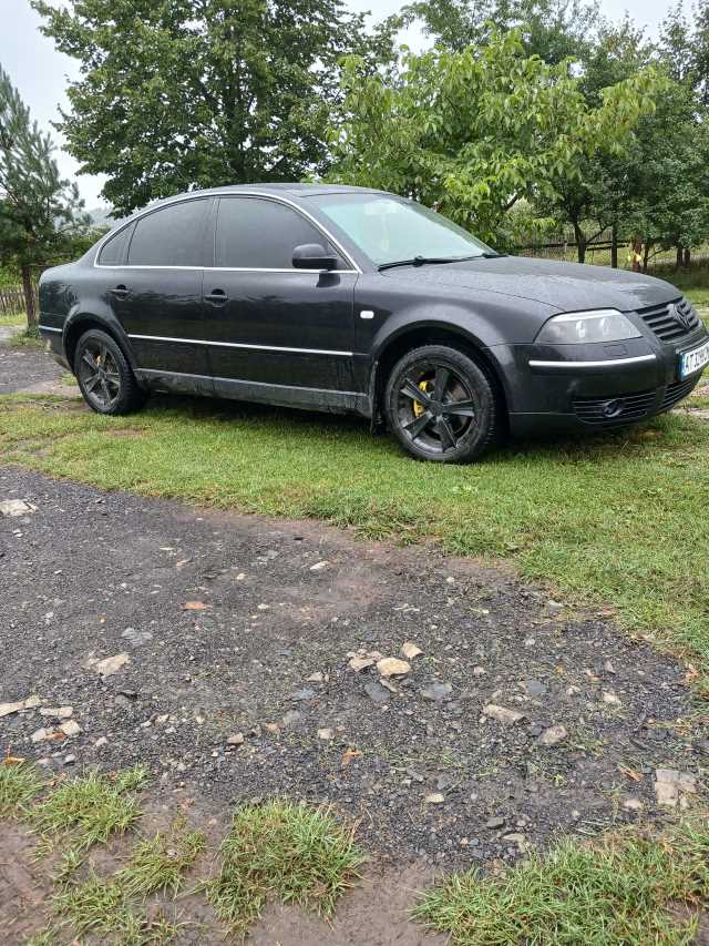 Продаж авто Volkswagen Passat 2003 р. Дизель  ціна $ 5600 у м. Рожнятів