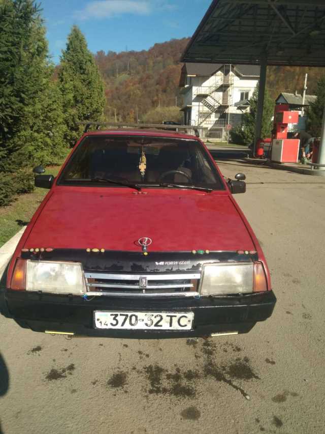 Продаж авто ВАЗ Lada 2109 1989 р. Бензин  ціна $ 1200 у м. Рахів