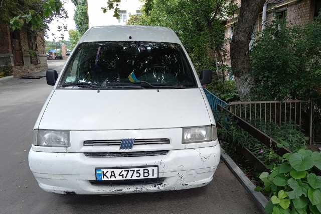 Продаж авто Fiat Scudo 1999 р. Дизель  ціна $ 4100 у м. Київ