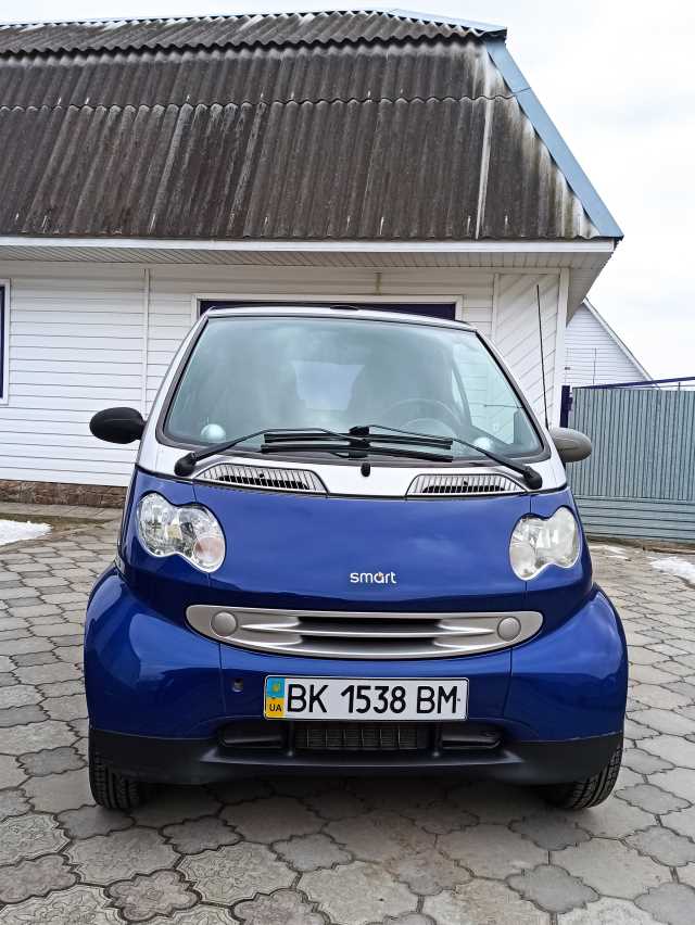 Продаж авто Smart Fortwo 2005 р. Бензин  ціна $ 4000 у м. Рокитне