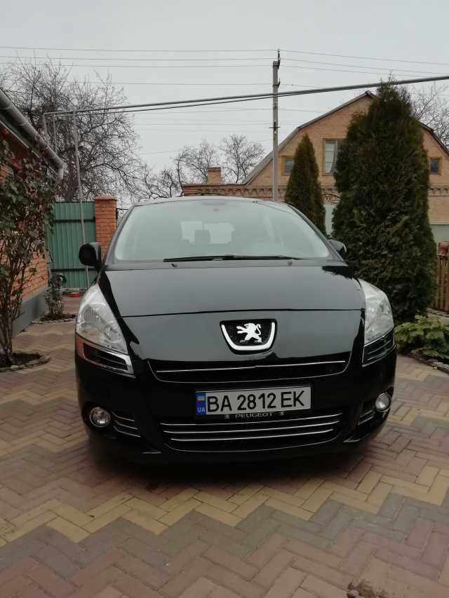 Peugeot 5008