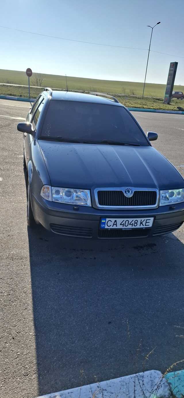 Продаж авто Skoda Octavia 2004 р. Бензин  ціна $ 6500 у м. Корсунь-Шевченківський