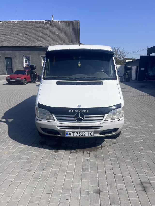 Mercedes-Benz Sprinter