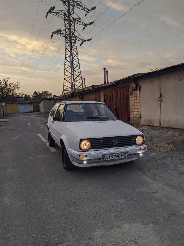 Volkswagen Golf