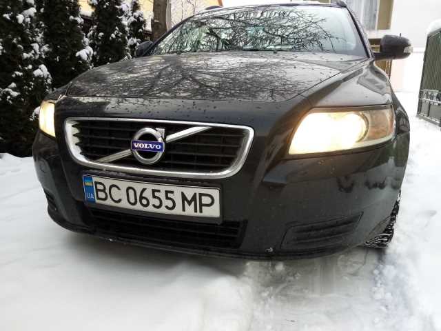 Volvo V50