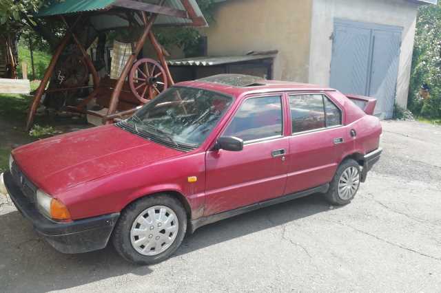 Продаж авто Alfa Romeo 33 1986 р. Бензин  ціна $ 1000 у м. Калуш