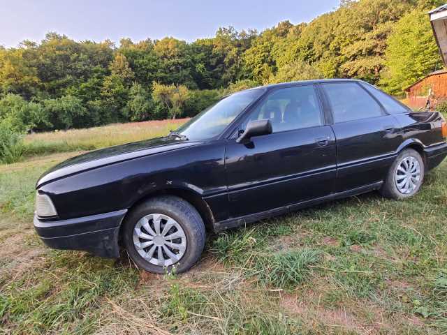 Audi 80