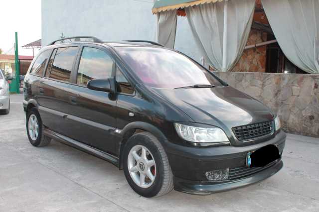 Opel Zafira