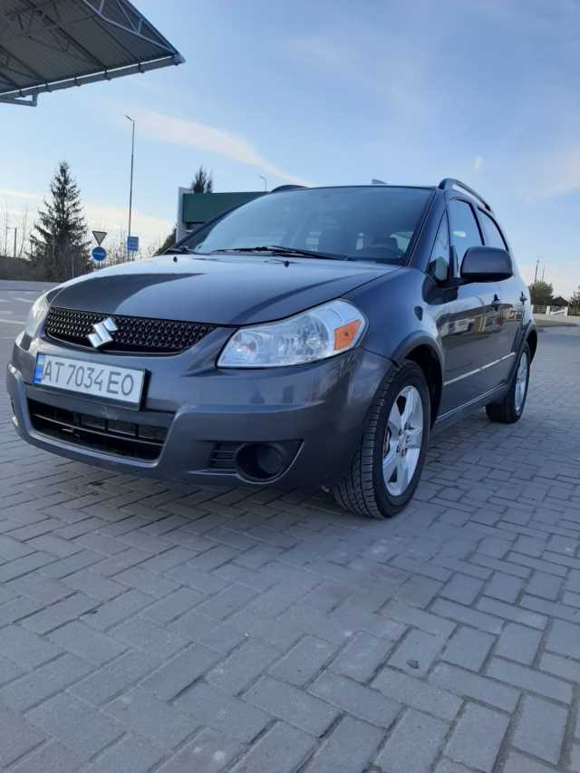 Продаж авто Suzuki SX4 2012 р. Бензин  ціна $ 8000 у м. Івано-Франківськ