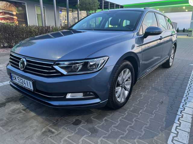 Продаж авто Volkswagen Passat 2016 р. Дизель  ціна $ 13200 у м. Рівне