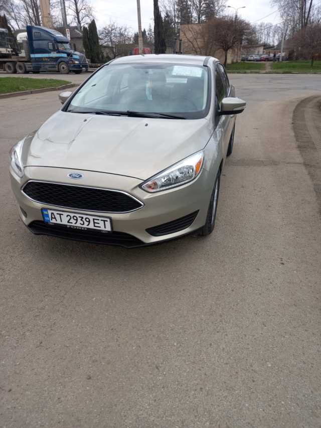 Продаж авто Ford Focus 2015 р. Бензин  ціна $ 8900 у м. Івано-Франківськ