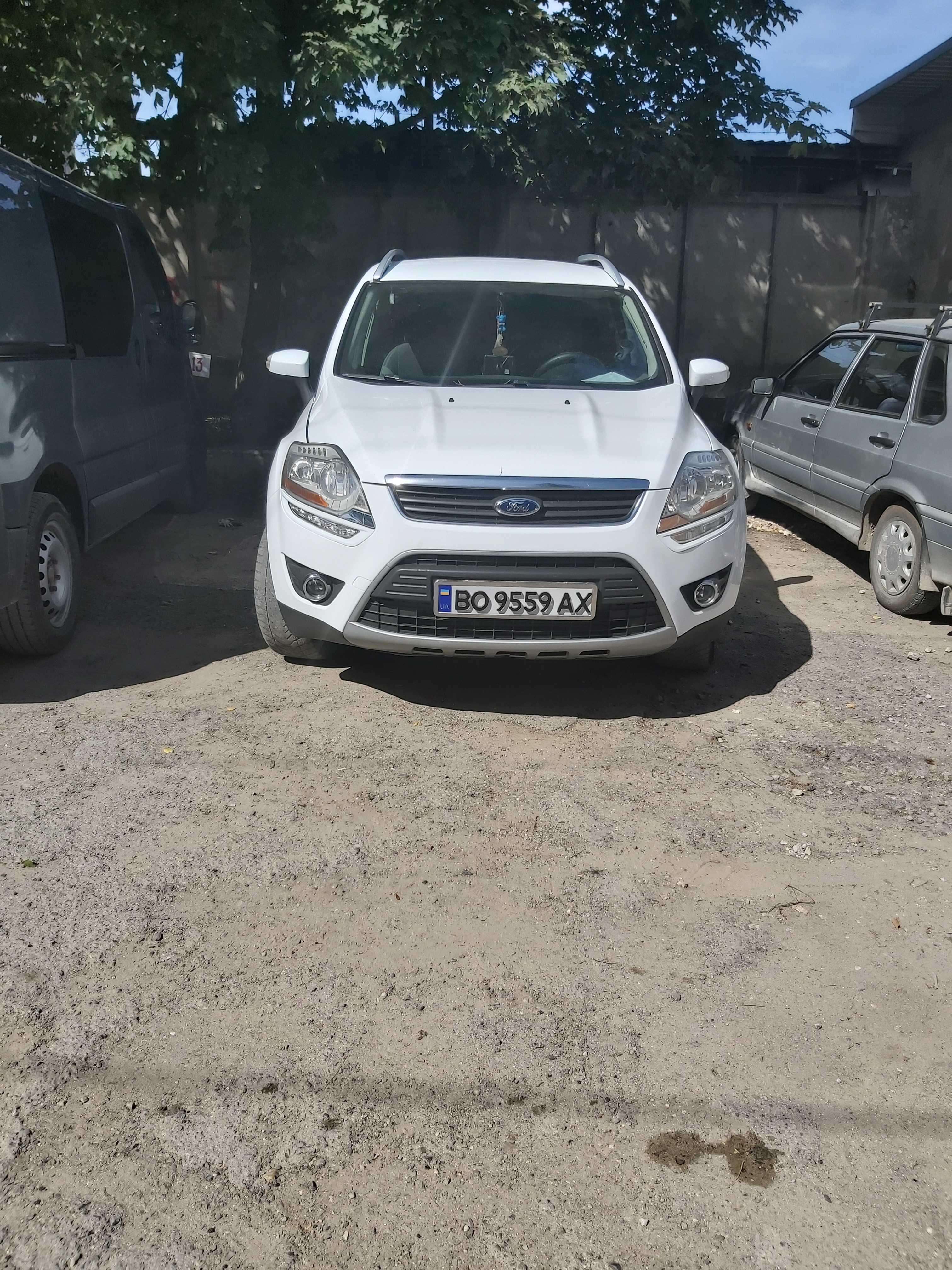 Продаж авто Ford Kuga 2012 р. Дизель  ціна $ 11500 у м. Тернопіль