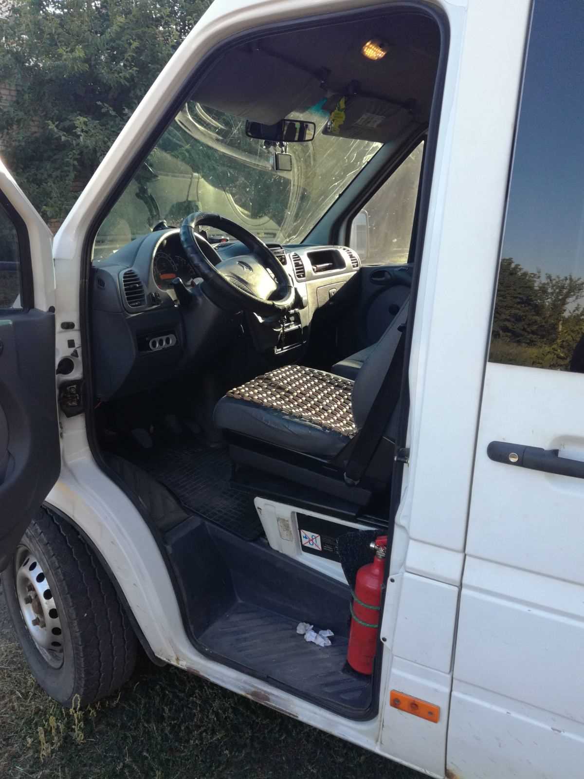 Mercedes-Benz Sprinter