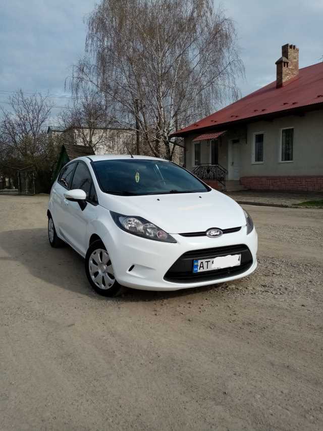 Продаж авто Ford Fiesta 2011 р. Дизель  ціна $ 5900 у м. Івано-Франківськ